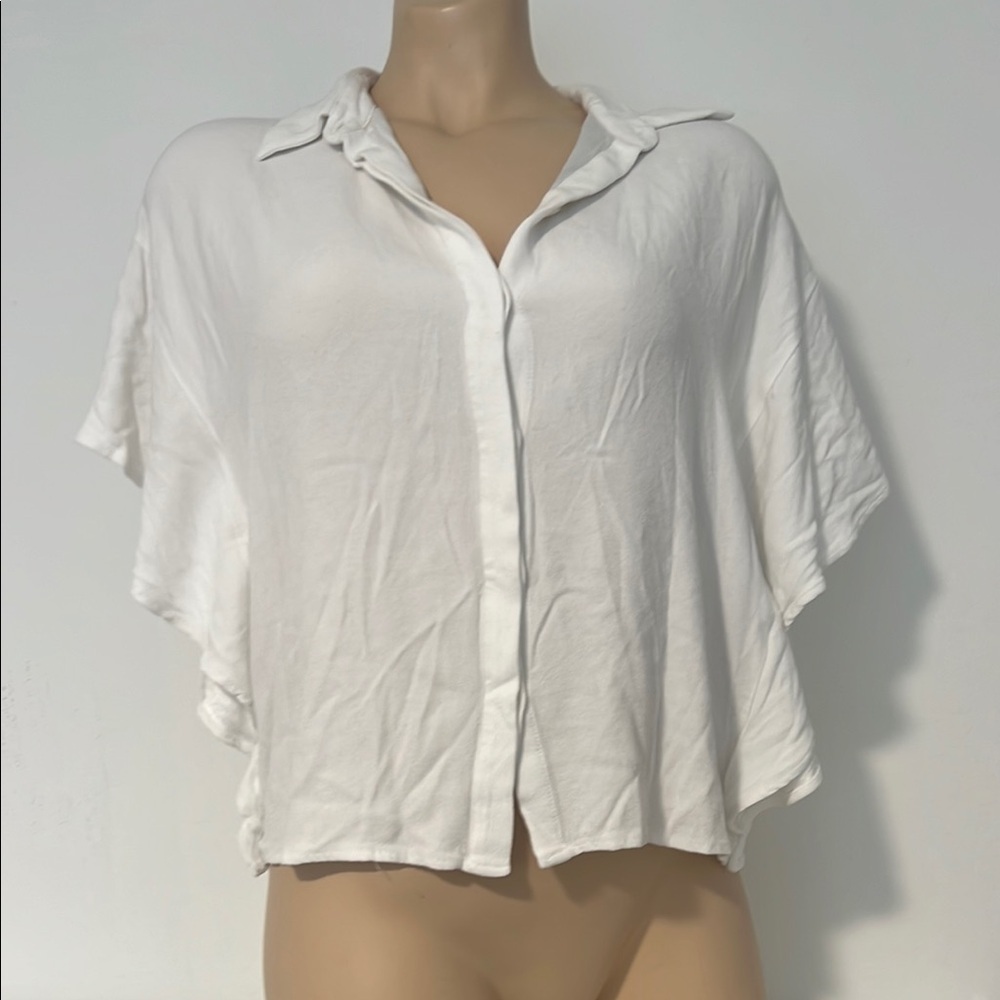 Club Monaco Cropped Tee - Picture 1 of 5